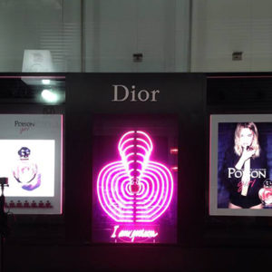 DIOR