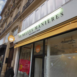 DE BELLES MANIÈRES