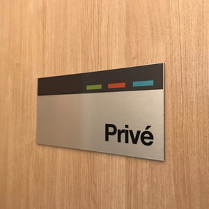 SIGNALÉTIQUE de porte